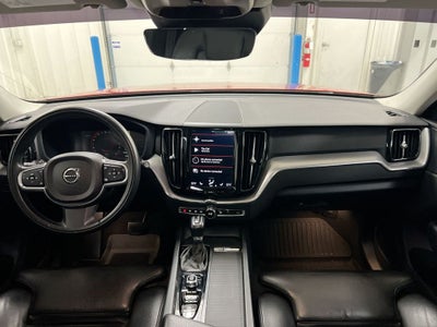2019 Volvo XC60 T5 Momentum
