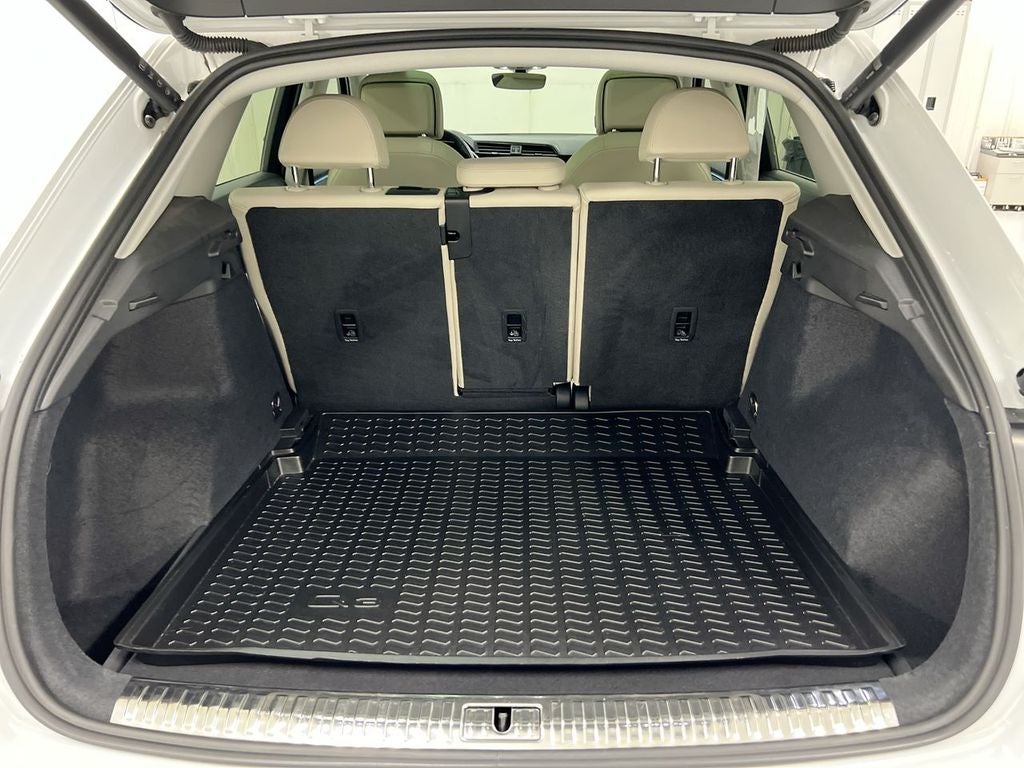 2022 Audi Q3 Premium Plus