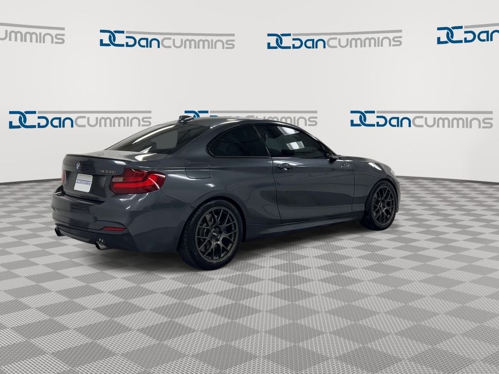 2016 BMW 2 Series M235i