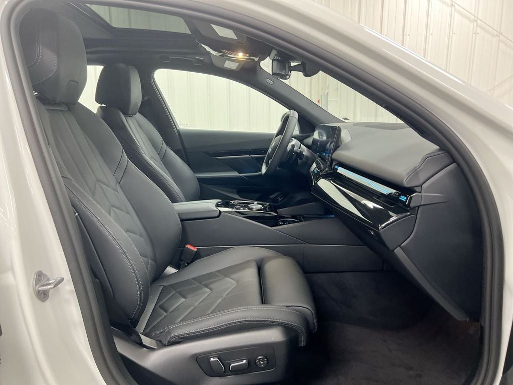 2026 BMW 5 Series 530i