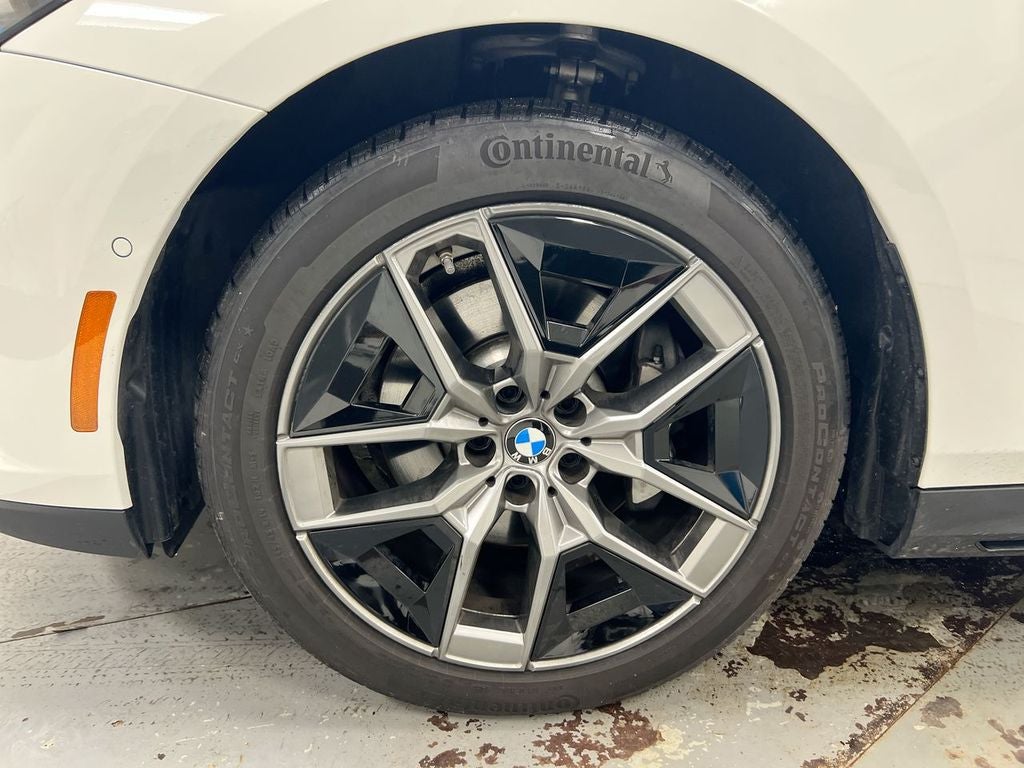 2026 BMW 5 Series 530i