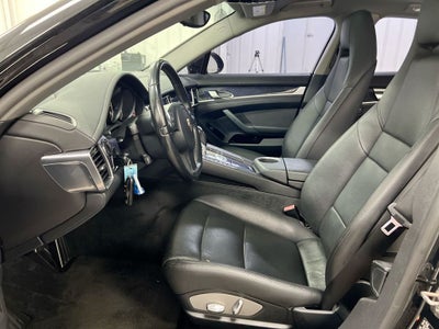 2011 Porsche Panamera 4
