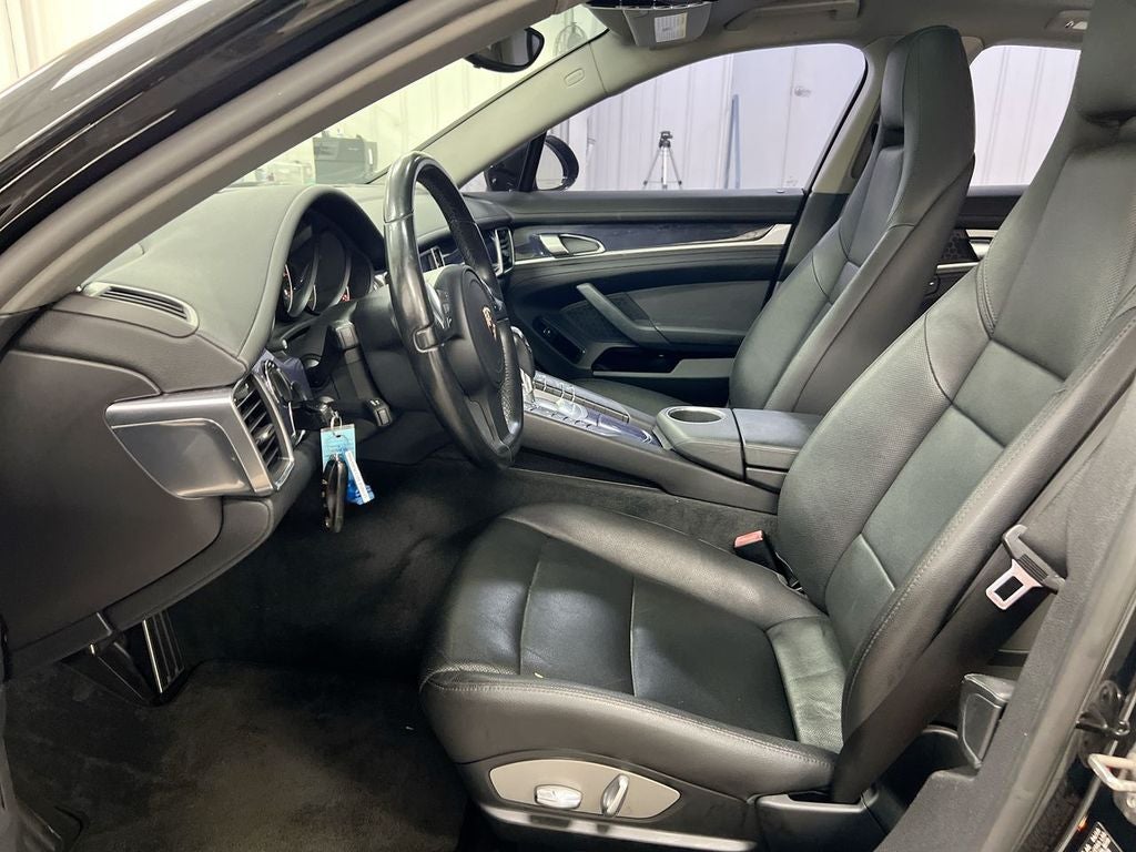 2011 Porsche Panamera 4