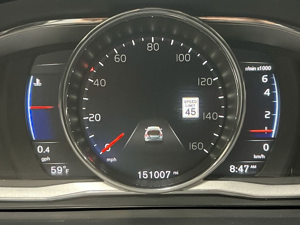 2017 Volvo V60 T6 R-Design Platinum