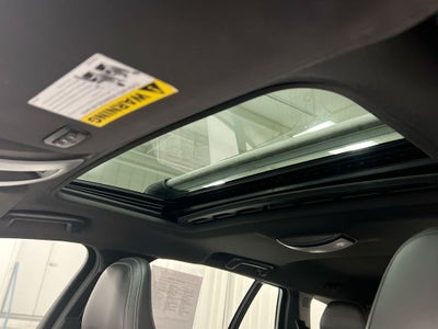 2017 Volvo V60 T6 R-Design Platinum