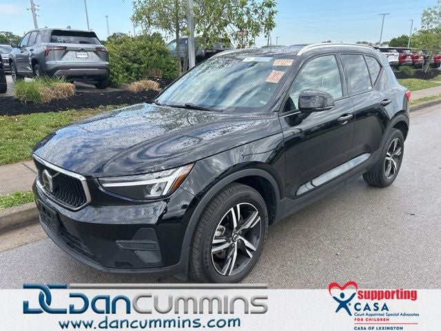 2023 Volvo XC40 B5 Core
