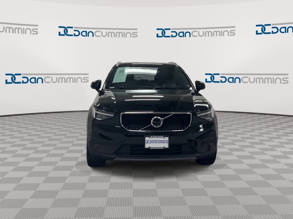 2023 Volvo XC40 B5 Core