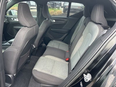 2023 Volvo XC40 B5 Core