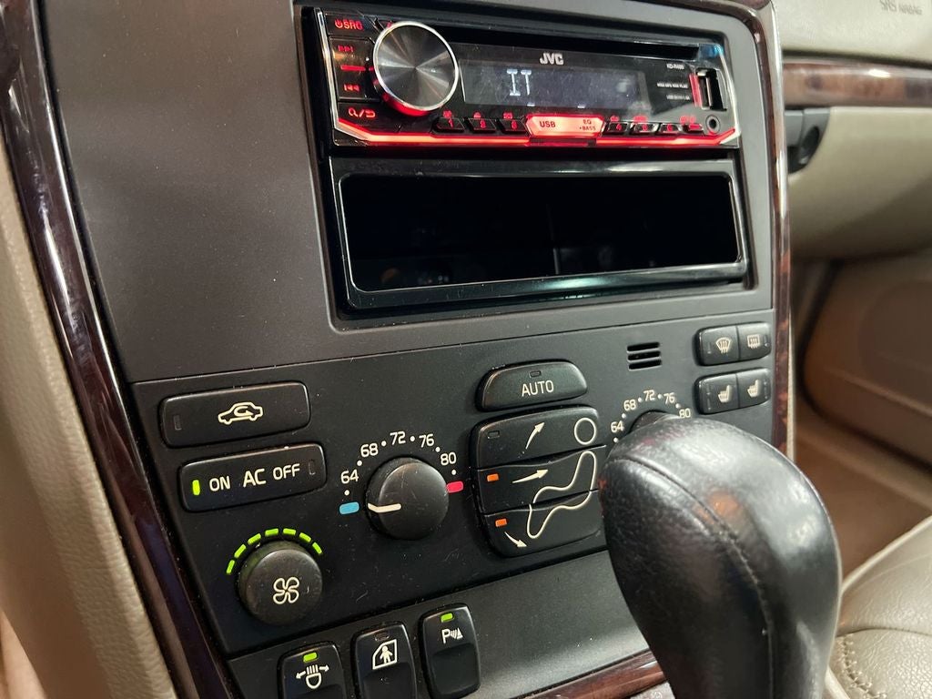 2007 Volvo XC70 2.5T